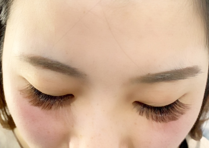 年版 大阪でブラウンがおすすめのまつげサロン4選 Beautify おすすめ美容室の口コミ ランキング情報